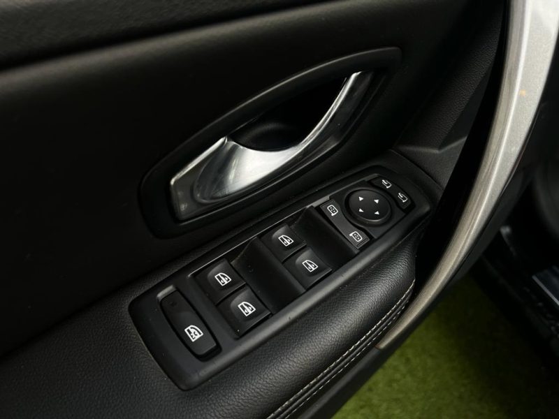 RENAULT LAGUNA III 2012