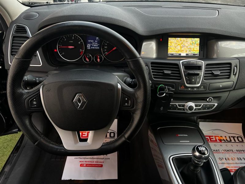 RENAULT LAGUNA III 2012