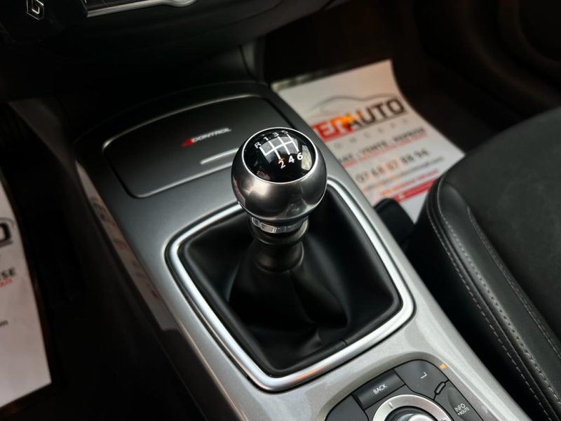 RENAULT LAGUNA III 2012