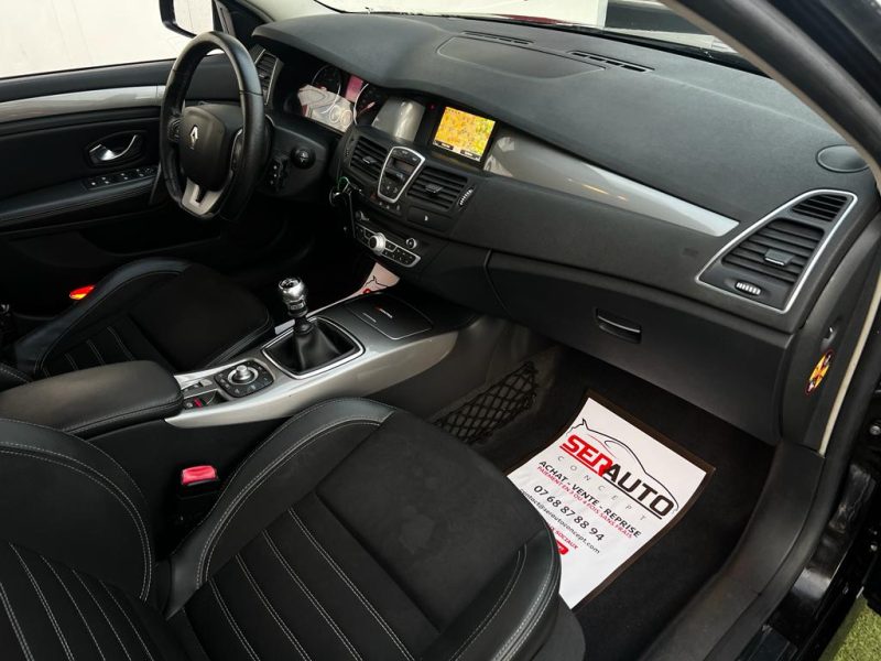 RENAULT LAGUNA III 2012