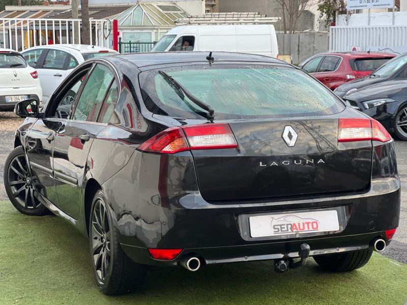 RENAULT LAGUNA III 2012