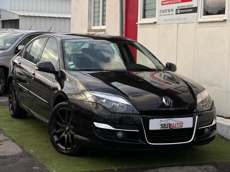 RENAULT LAGUNA III 2012