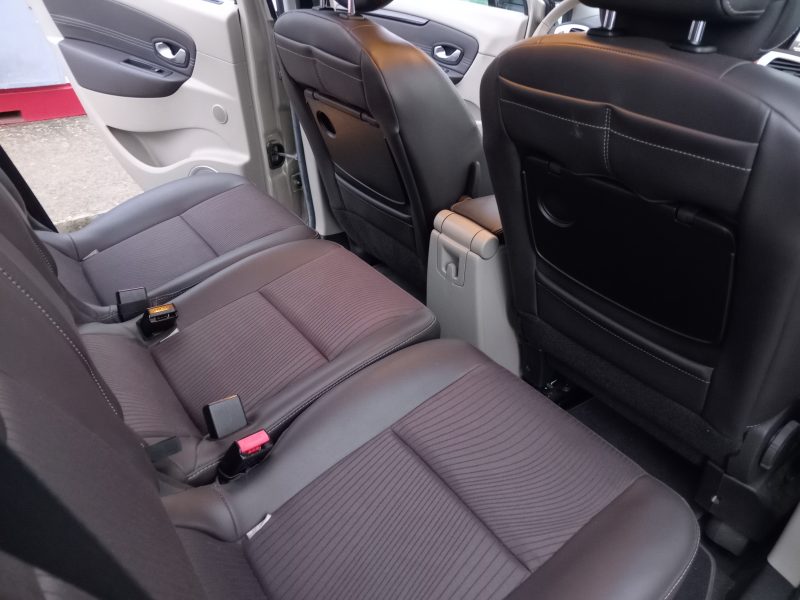 RENAULT SCENIC III 2009