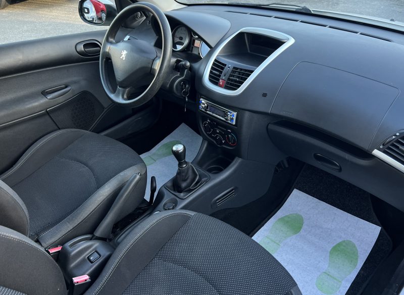 PEUGEOT 206 + 1.1 60 Cv - GARANTIE 1 AN