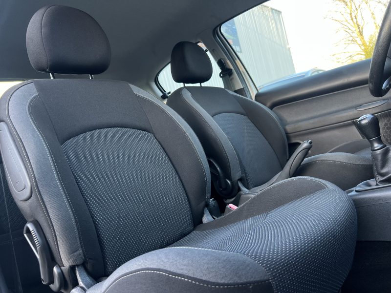 PEUGEOT 206 + 1.1 60 Cv - GARANTIE 1 AN