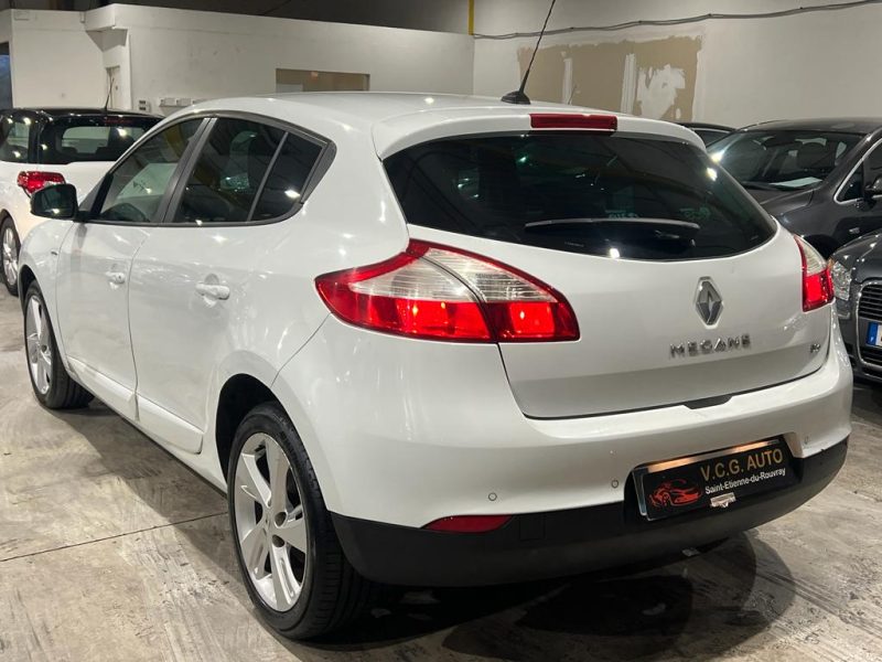 RENAULT MEGANE III 3/5 portes 2014