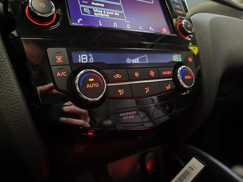 NISSAN QASHQAI 1.3 DIG-T 140cv TEKNA / TOIT PANO+CAMERA 360°+ATTELAGE/