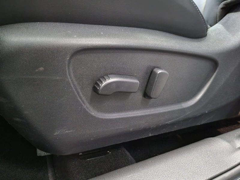 NISSAN QASHQAI 1.3 DIG-T 140cv TEKNA / TOIT PANO+CAMERA 360°+ATTELAGE/