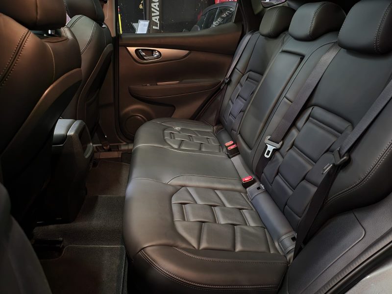 NISSAN QASHQAI 1.3 DIG-T 140cv TEKNA / TOIT PANO+CAMERA 360°+ATTELAGE/