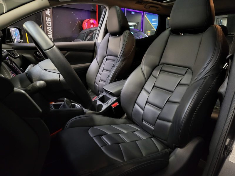 NISSAN QASHQAI 1.3 DIG-T 140cv TEKNA / TOIT PANO+CAMERA 360°+ATTELAGE/