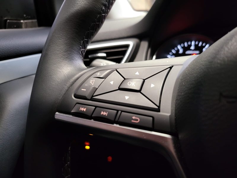 NISSAN QASHQAI 1.3 DIG-T 140cv TEKNA / TOIT PANO+CAMERA 360°+ATTELAGE/