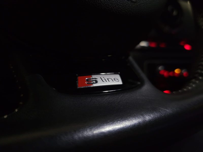 AUDI A3 2.0 TDI 150cv S-LINE / MODES DE CONDUITE+GPS+AIDE AU PARKING/