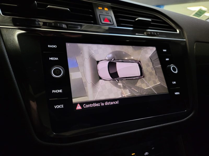 VOLKSWAGEN TIGUAN ALLSPACE 2.0 TDi DSG7 150cv R-LINE / TOIT OUVRANT / CARPLAY / LUMIERE D'AMBIANCE 