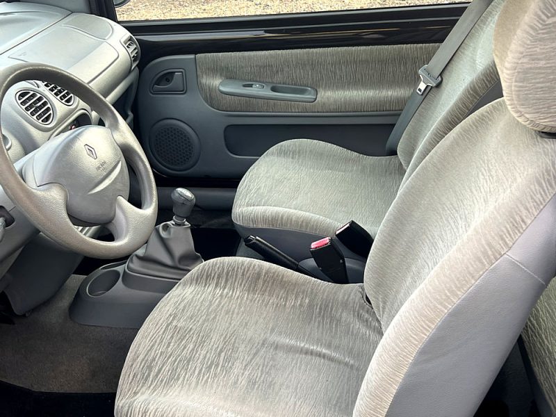 RENAULT TWINGO I 2003