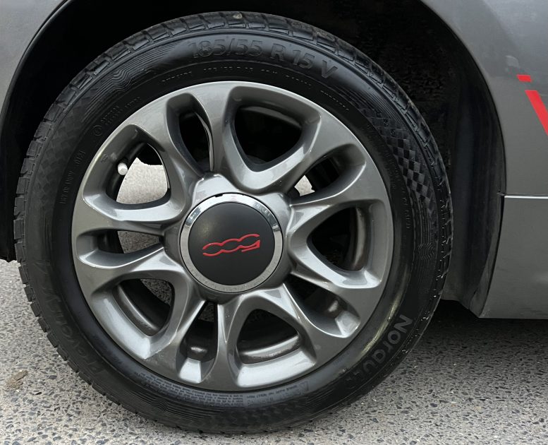 FIAT 500 S PACK SPORT 1.2 69 Cv TOIT PANORAMIQUE INTERIEUR SEMI CUIR CRIT AIR 1 - GARANTIE 1 AN