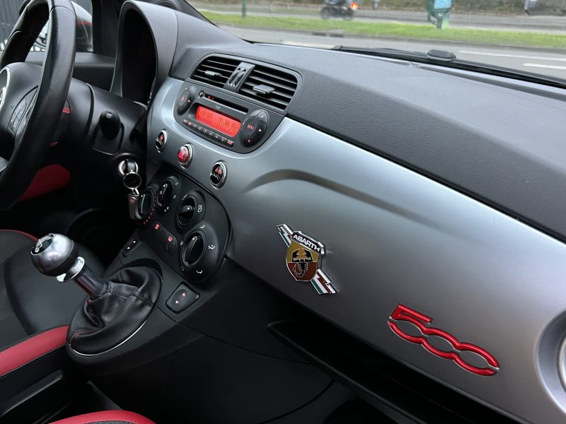 FIAT 500 S PACK SPORT 1.2 69 Cv TOIT PANORAMIQUE INTERIEUR SEMI CUIR CRIT AIR 1 - GARANTIE 1 AN