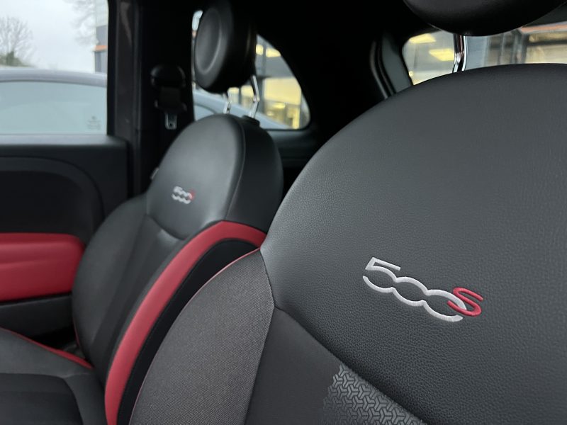 FIAT 500 S PACK SPORT 1.2 69 Cv TOIT PANORAMIQUE INTERIEUR SEMI CUIR CRIT AIR 1 - GARANTIE 1 AN