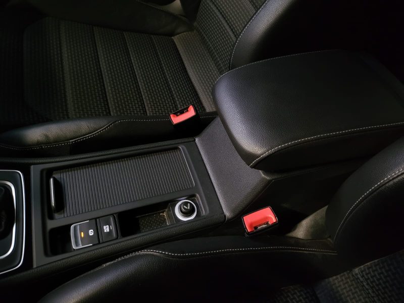 VOLKSWAGEN GOLF VII 2.0 TDI DSG7 150cv CARAT EXCLUSIVE /SIEGE CHAUFFANT/MASSANT+AIDE AU PARKING +GPS