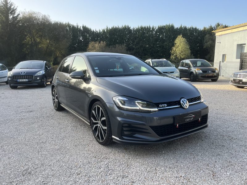 VOLKSWAGEN GOLF VII 2017