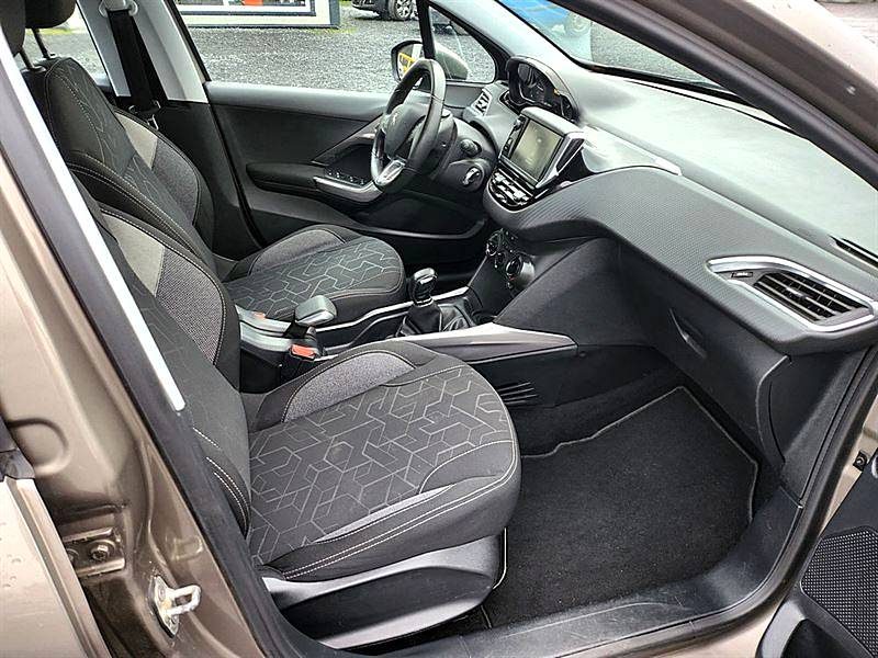 PEUGEOT 2008 VTI 82cv 2016 65000 KM 