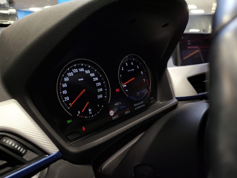 B.M.W. X2 xDrive 25 e M SPORT Plug-in-Hybrid 220cv / TOIT OUVRANT / SIEGES ELECTRIQUES / PACK LUMIER