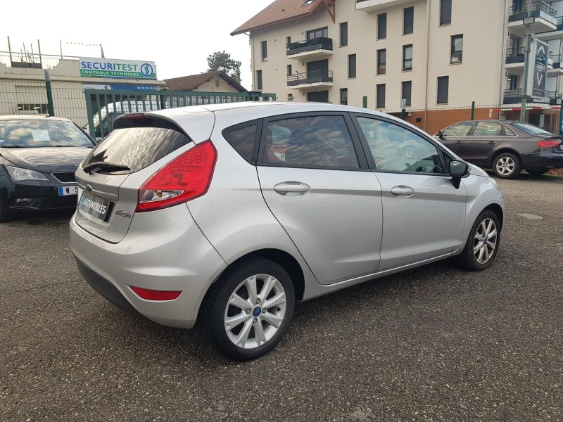 FORD  FIESTA V 1.25i 82CV TREND