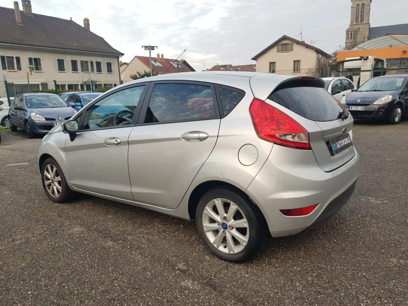 FORD  FIESTA V 1.25i 82CV TREND