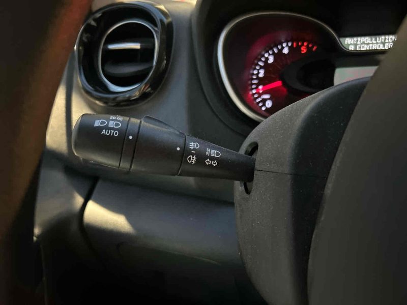 RENAULT TRAFIC III Camionnette 2020