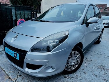 RENAULT SCÉNIC III 2010