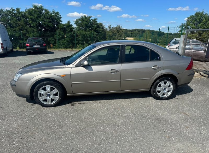 FORD MONDEO 2003