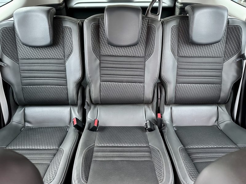 RENAULT SCÉNIC III 2015