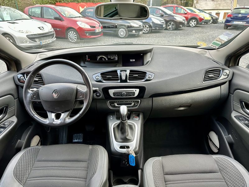 RENAULT SCÉNIC III 2015