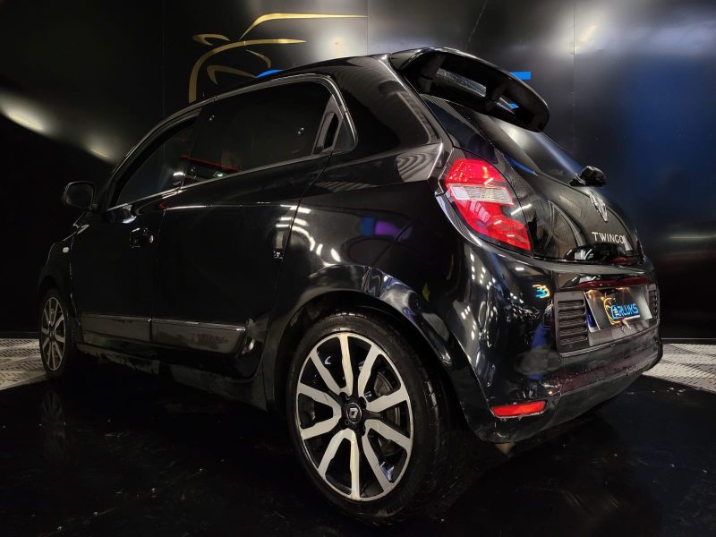 RENAULT TWINGO III 0.9 TCe 90Cv COSMIC INTENSE EDC EDITION LIMITEE