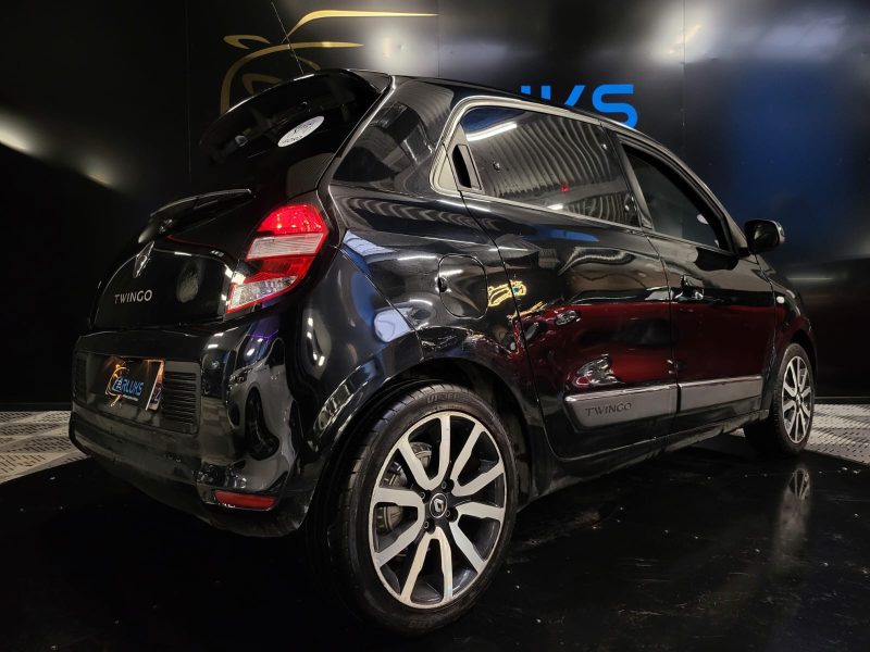 RENAULT TWINGO III 0.9 TCe 90Cv COSMIC INTENSE EDC EDITION LIMITEE