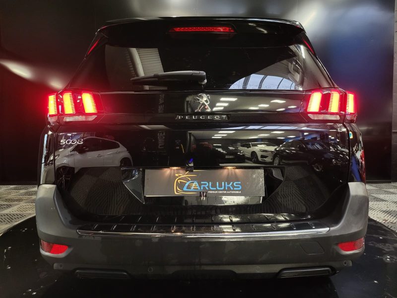 PEUGEOT 5008 1.2 PURETECH 130 CV ALLURE BUSINESS / CAMERA / CARPLAY / ANGLE MORT