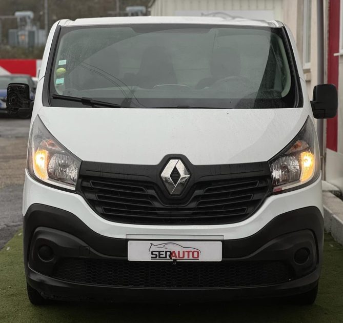 RENAULT TRAFIC III 2018