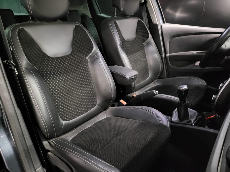 RENAULT CLIO IV 0.9 TCe 90cv INTENS / SUIVI RENAULT / FULL LED