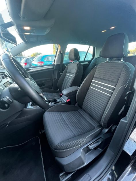 VOLKSWAGEN GOLF  2014