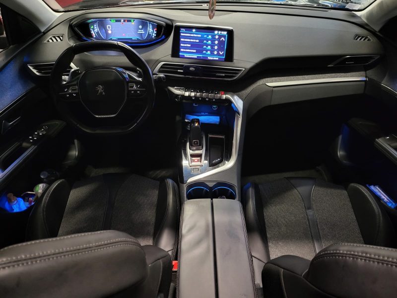 PEUGEOT 3008  1.5 BLUE HDI 130 GT LINE EAT TOIT OUVRANT / VIRTUAL COCKPIT / APPLE CARPLAY