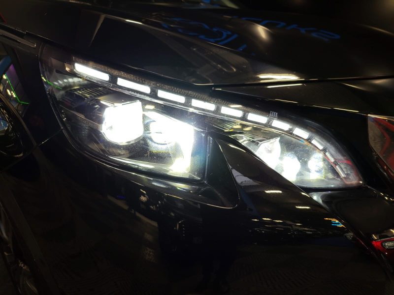 PEUGEOT 3008  1.5 BLUE HDI 130 GT LINE EAT TOIT OUVRANT / VIRTUAL COCKPIT / APPLE CARPLAY