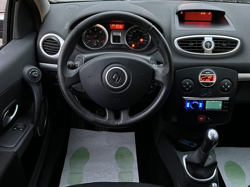 RENAULT CLIO III PHASE 2 ESTATE 1.5 DCI 70 Cv - GARANTIE 1 AN