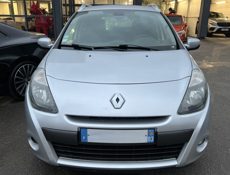 RENAULT CLIO III PHASE 2 ESTATE 1.5 DCI 70 Cv - GARANTIE 1 AN