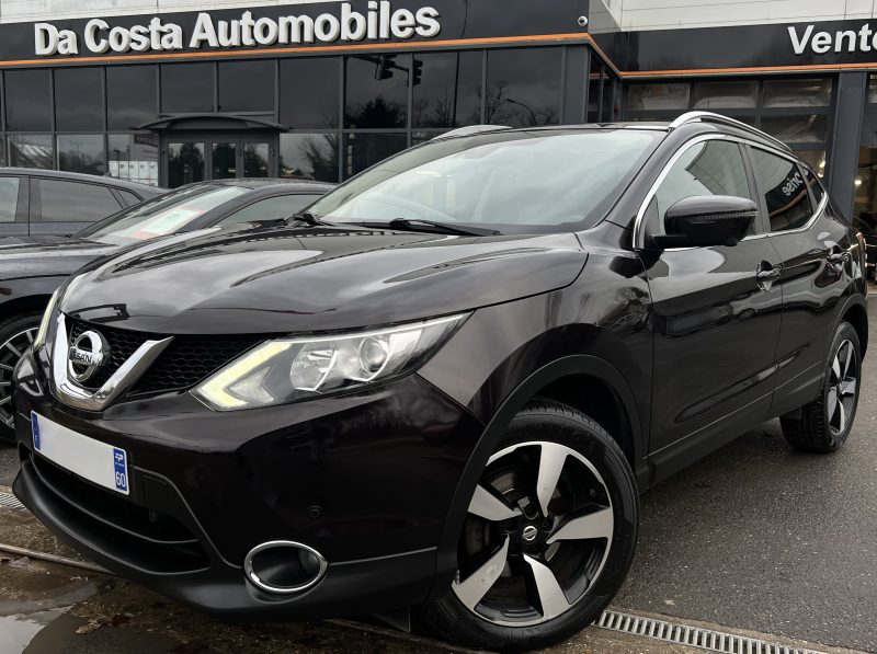 NISSAN QASHQAI II CONNECT EDITION 1.5 DCI 110 Cv GPS CAMERA 360 TOIT PANORAMIQUE - GARANTIE 1 AN
