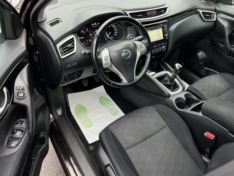 NISSAN QASHQAI II CONNECT EDITION 1.5 DCI 110 Cv GPS CAMERA 360 TOIT PANORAMIQUE - GARANTIE 1 AN