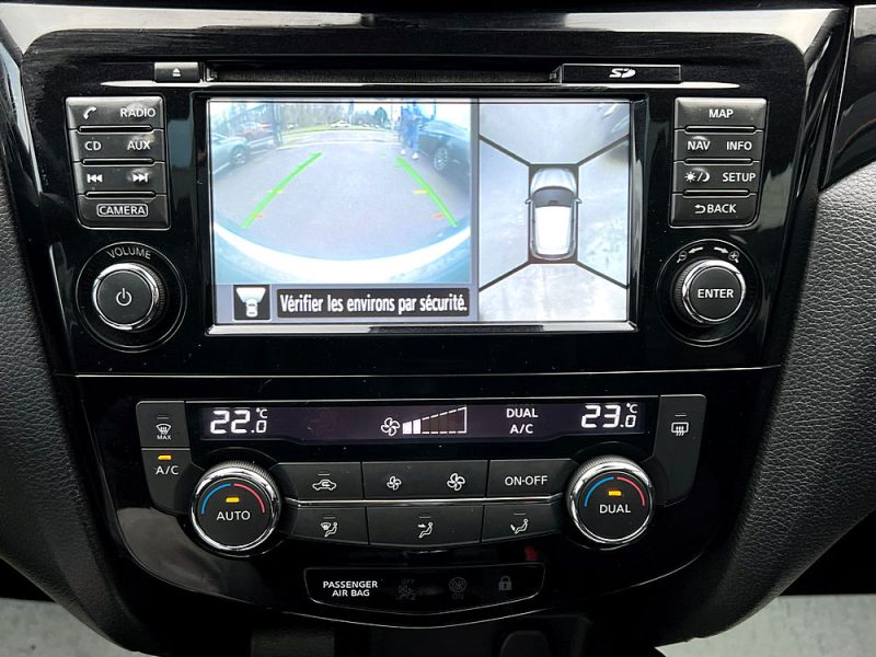 NISSAN QASHQAI II CONNECT EDITION 1.5 DCI 110 Cv GPS CAMERA 360 TOIT PANORAMIQUE - GARANTIE 1 AN