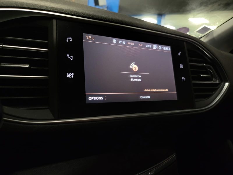 PEUGEOT 308 II 1.2 THP 130cv ALLURE / APPLE CARPLAY / ANGLES MORT / FULL ENTRETIEN PEUGEOT