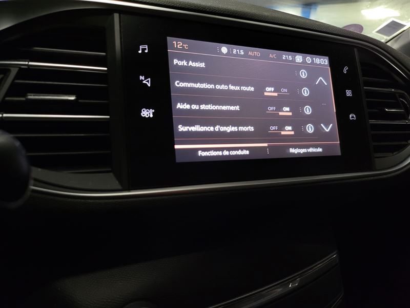 PEUGEOT 308 II 1.2 THP 130cv ALLURE / APPLE CARPLAY / ANGLES MORT / FULL ENTRETIEN PEUGEOT