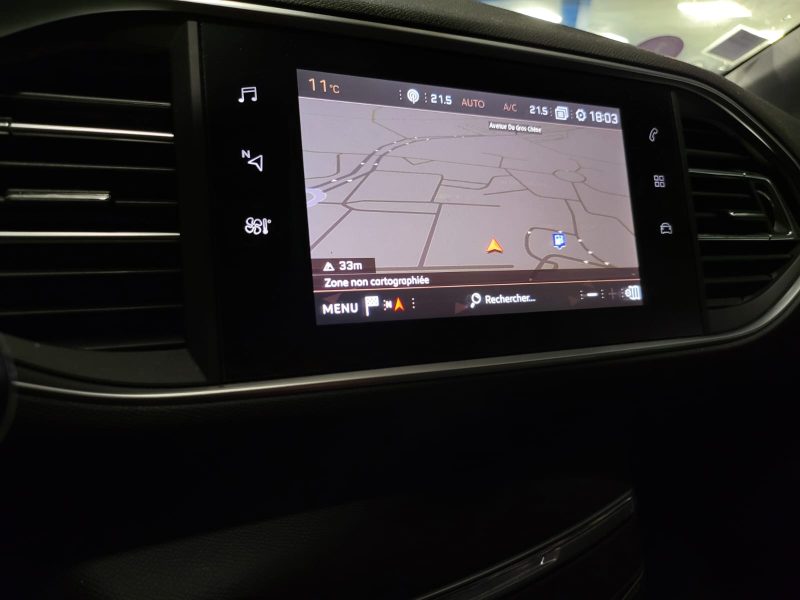 PEUGEOT 308 II 1.2 THP 130cv ALLURE / APPLE CARPLAY / ANGLES MORT / FULL ENTRETIEN PEUGEOT