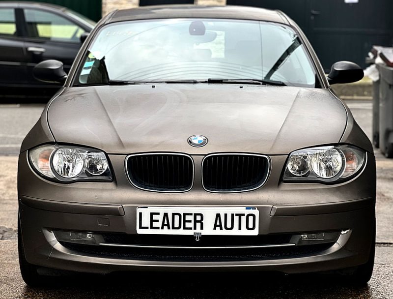 BMW SERIE 1 118 D SPORT 143 / PAYEZ 4X !