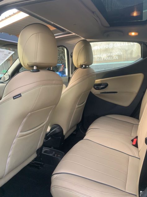 LANCIA YPSILON CD-518-FX